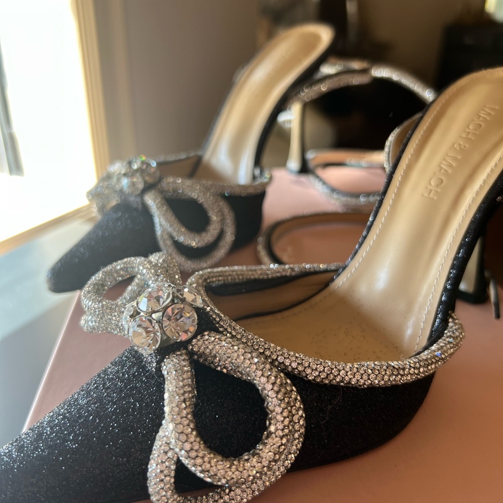MACH & MACH Black and Silver Bow Heels